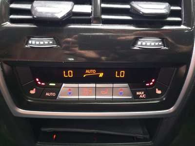 2023 BMW X7 thumbnail 29