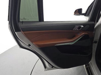 2023 BMW X7 thumbnail 15