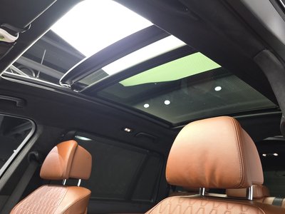 2023 BMW X7 thumbnail 24
