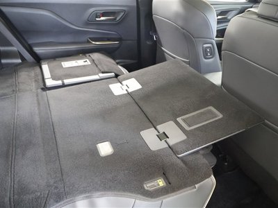 2025 Toyota CROWN ESTATE 缩略图 36
