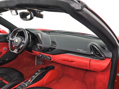 2018 Ferrari 488 SPIDER 缩略图 16