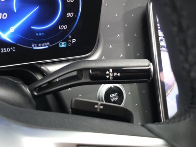 2023 Mercedes-BENZ EQE — миниатюра 27