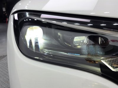 2023 Mercedes-BENZ EQE photo 9