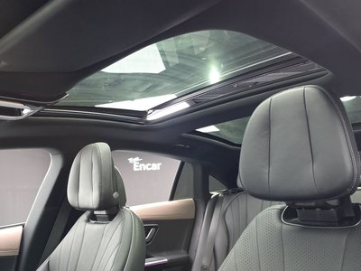 2023 Mercedes-BENZ EQE — миниатюра 24