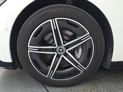 2023 Mercedes-BENZ EQE photo 6