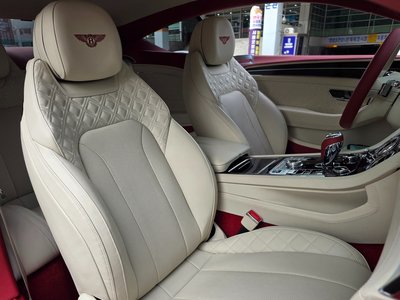 2021 Bentley CONTINENTAL — миниатюра 19