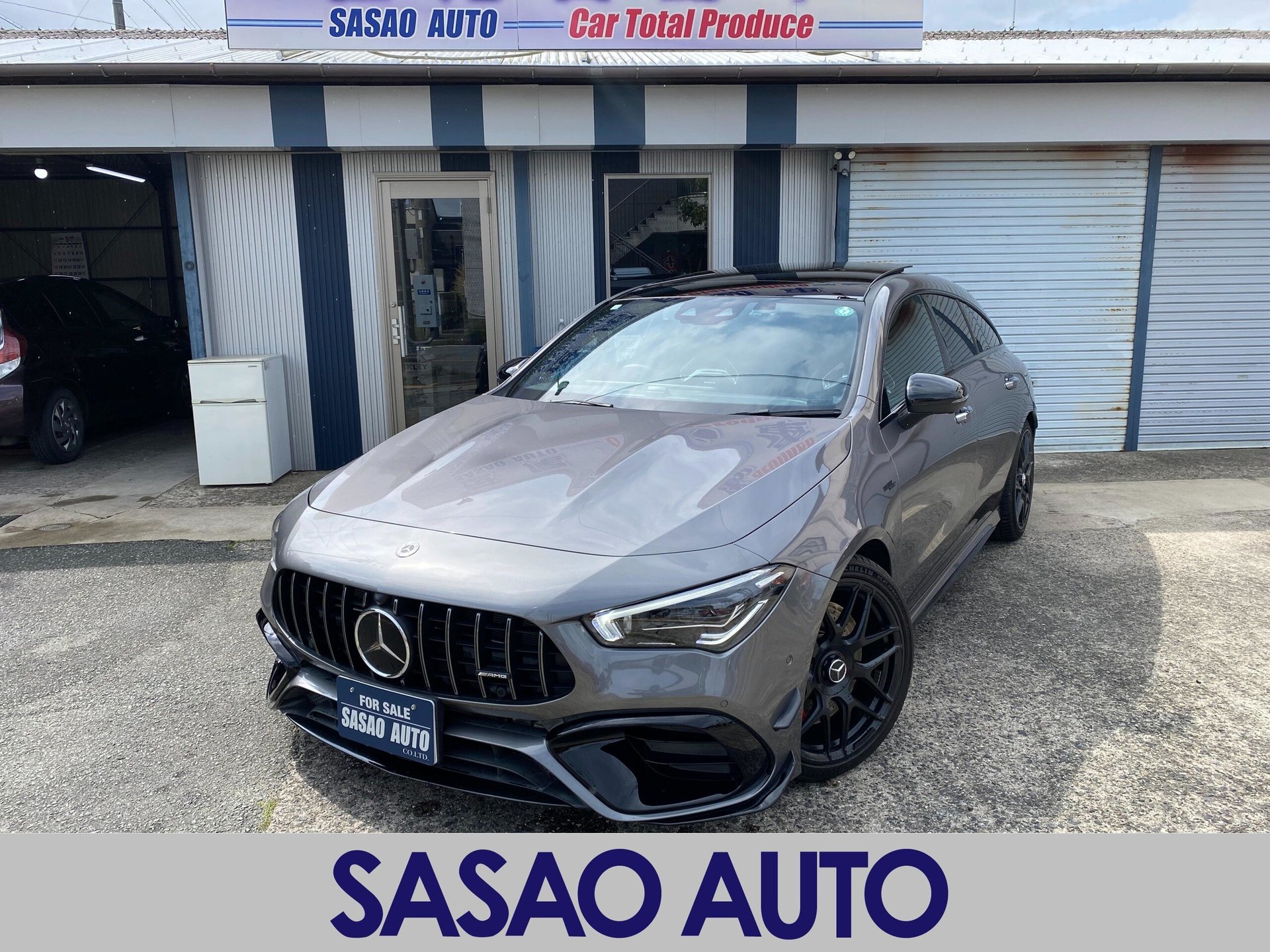 MERCEDES-BENZ CLA SHOOTING BRAKE AMG - View 1