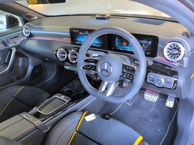 2024 Mercedes-BENZ A-CLASS 照片 3