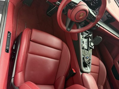 PORSCHE 911 - 6