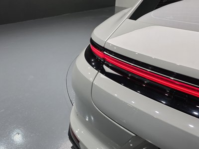 PORSCHE PANAMERA - 10