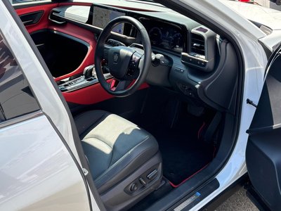 2024 Toyota CROWN SPORT 照片 12