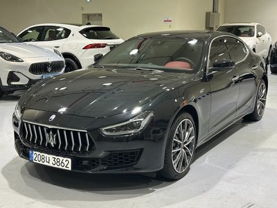 MASERATI GHIBLI - 1