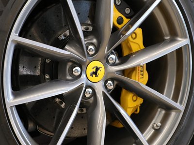 صورة مصغرة 20 لـ 2021 Ferrari 812 GTS