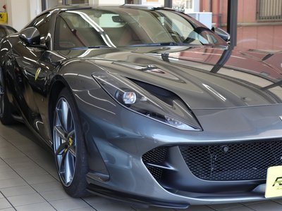صورة 8 لـ 2021 Ferrari 812 GTS