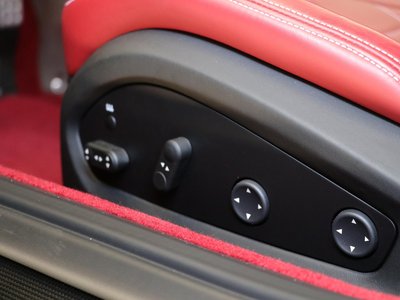 صورة مصغرة 56 لـ 2021 Ferrari 812 GTS