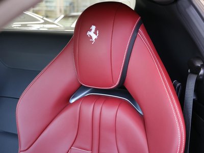 صورة مصغرة 54 لـ 2021 Ferrari 812 GTS