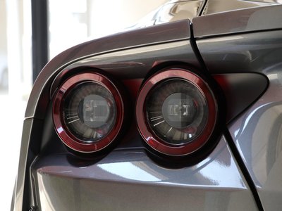 صورة مصغرة 35 لـ 2021 Ferrari 812 GTS