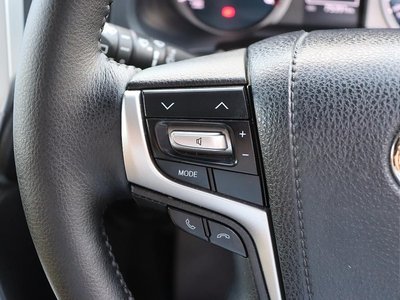صورة مصغرة 32 لـ 2019 Toyota LAND CRUISER PRADO