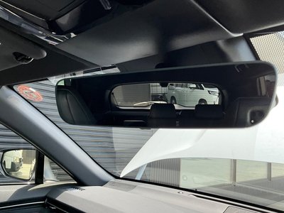 2025 Lexus LBX — миниатюра 48