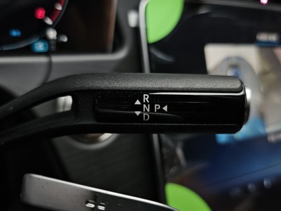 MERCEDES-BENZ E-CLASS - 9