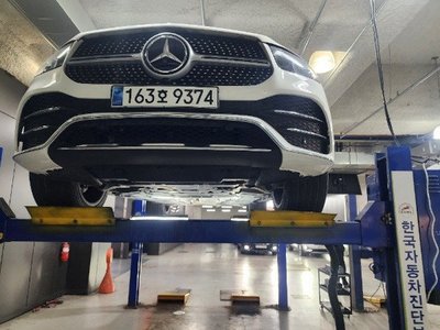 MERCEDES-BENZ GLE - 1