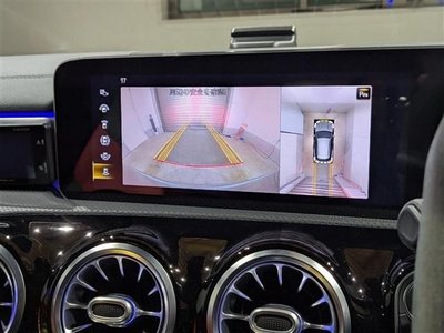 MERCEDES-BENZ CLA - 10