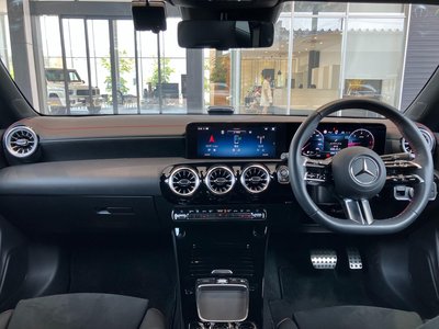 2025 Mercedes-BENZ CLA 照片 9