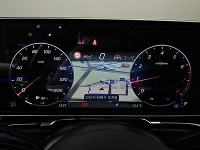 MERCEDES-BENZ S-CLASS - 8