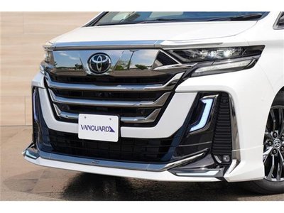 TOYOTA VELLFIRE - 4
