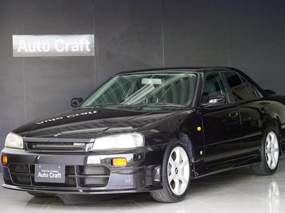 NISSAN SKYLINE