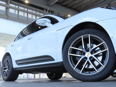 صورة 6 لـ 2025 Porsche MACAN