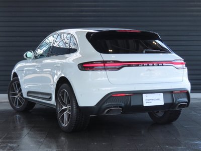 صورة 7 لـ 2025 Porsche MACAN