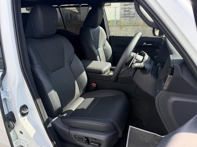 صورة مصغرة 17 لـ 2026 Lexus GX