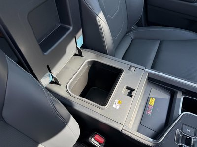 صورة مصغرة 11 لـ 2026 Lexus GX