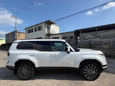 صورة مصغرة 34 لـ 2026 Lexus GX