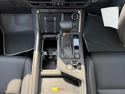 2026 Lexus GX photo 4