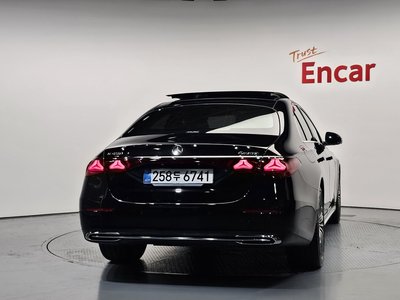 صورة 4 لـ 2026 Mercedes-BENZ E-CLASS