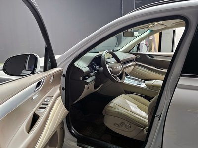 GENESIS GV80 - 10