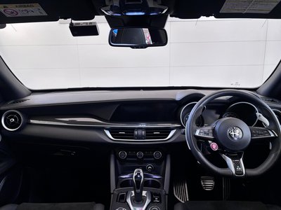 ALFA ROMEO STELVIO - 10