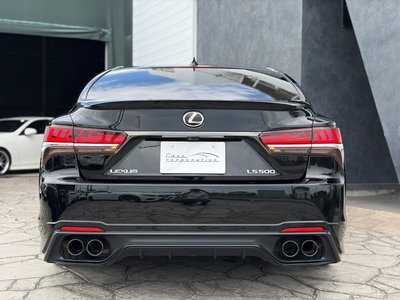 صورة 4 لـ 2017 Lexus LS