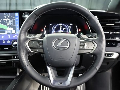 LEXUS RX - 9
