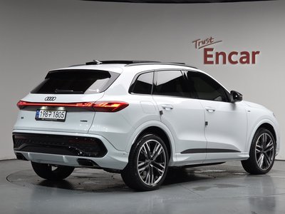 2025 AUDI Q5 照片 2