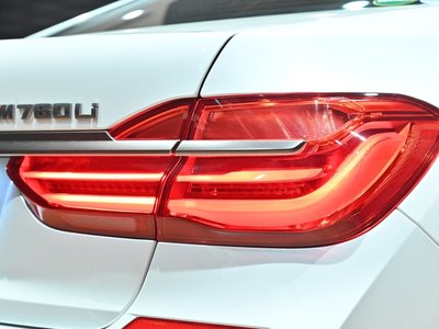 2017 BMW 7 SERIES — миниатюра 29