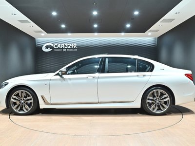 2017 BMW 7 SERIES — миниатюра 11