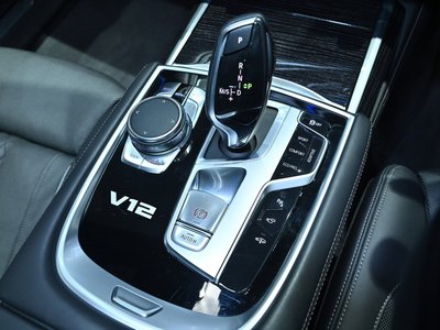 2017 BMW 7 SERIES — миниатюра 53