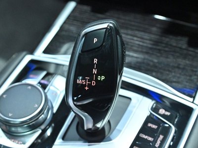 2017 BMW 7 SERIES — миниатюра 54