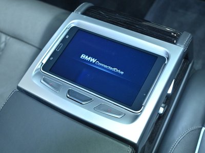 2017 BMW 7 SERIES — миниатюра 65