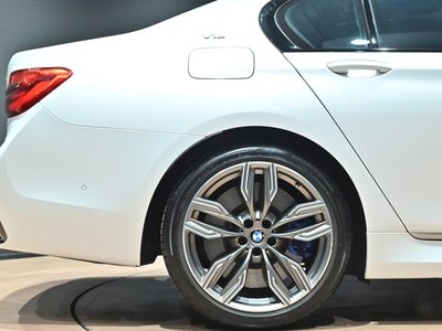 2017 BMW 7 SERIES — миниатюра 27
