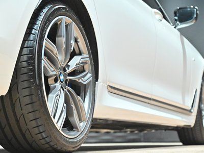 2017 BMW 7 SERIES — миниатюра 17