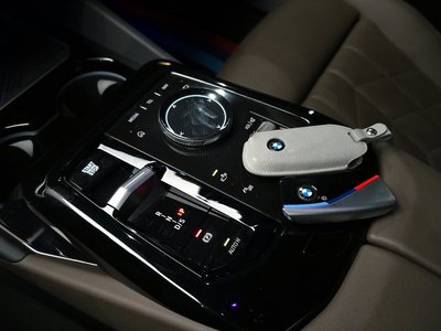 BMW 5 SERIES - 9